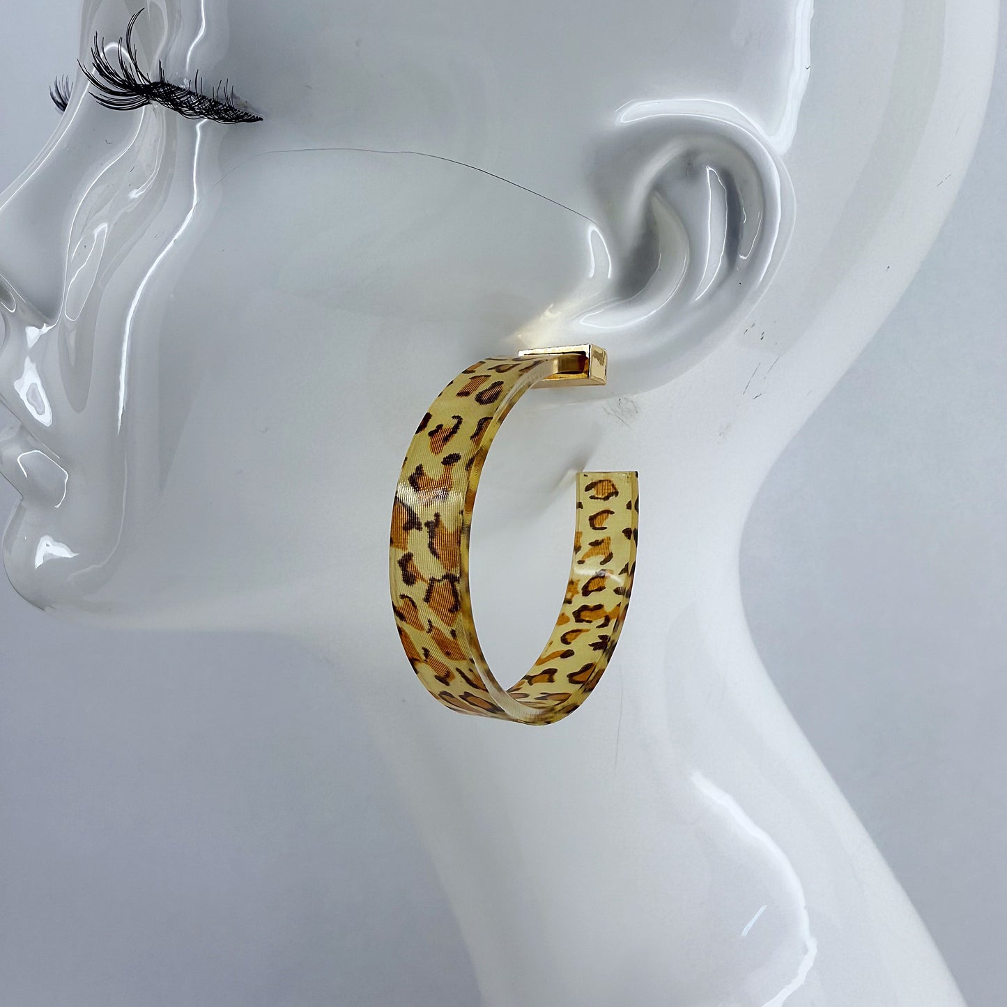Acrylic Hoops Small Earrings With Leopard Print Or Clear Design