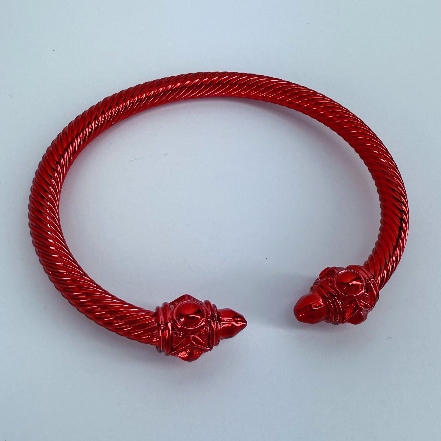 Set of 2 Red and White Cable Style Bracelet