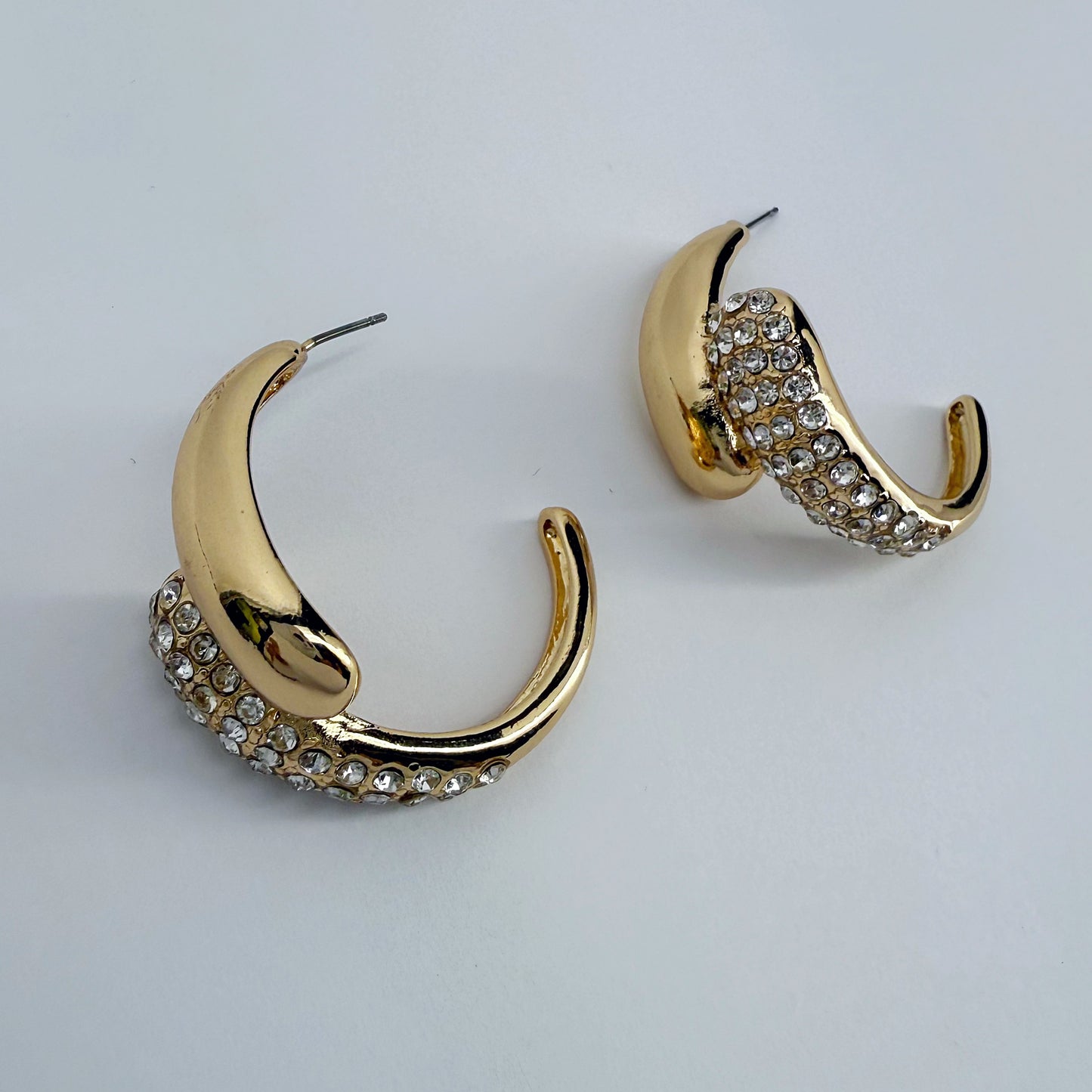 Unique Hoop Design Earrings With Rhinestone In Gold Or Silver Finish