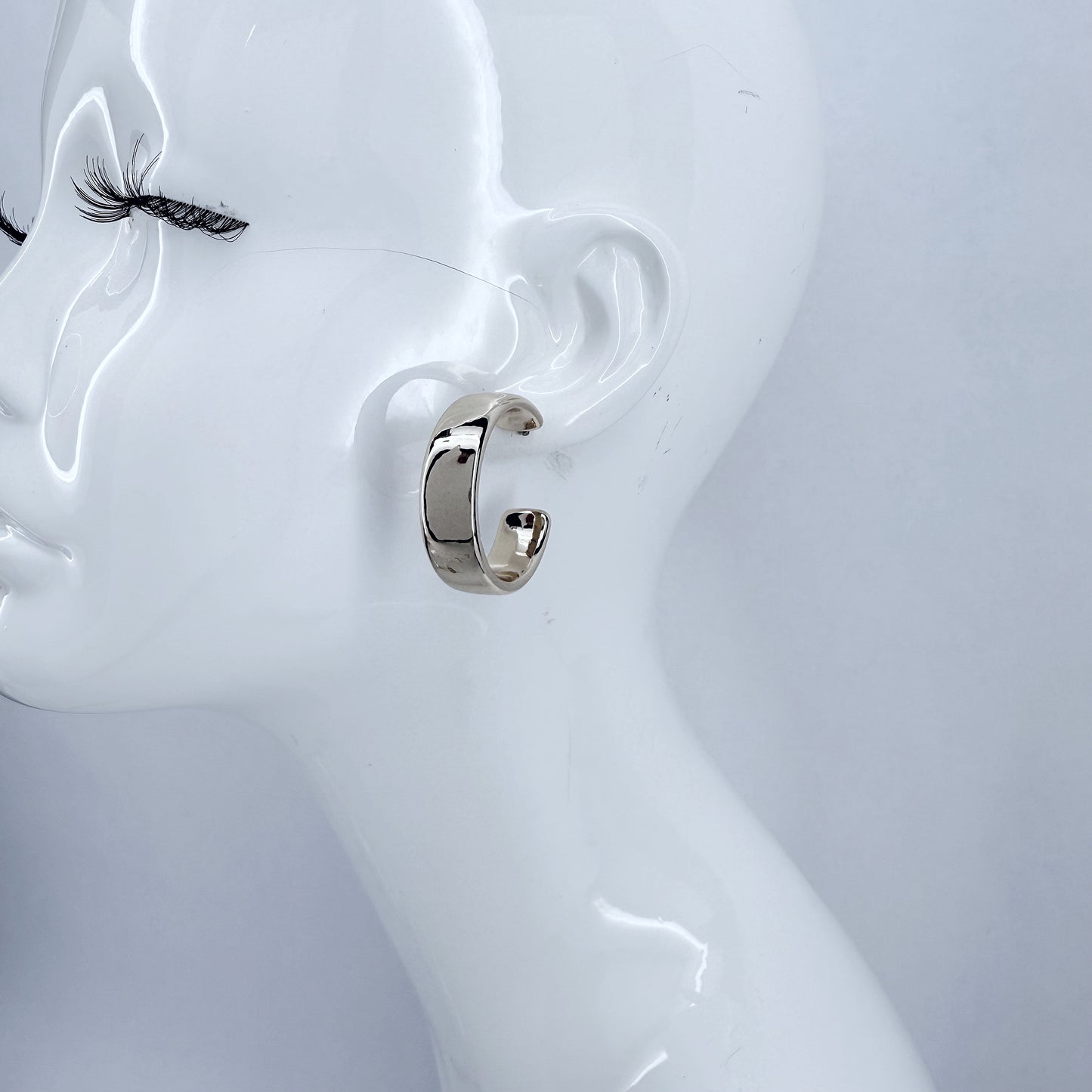 Gold or Silver Finish Small Hollow Classic Hoop Earrings