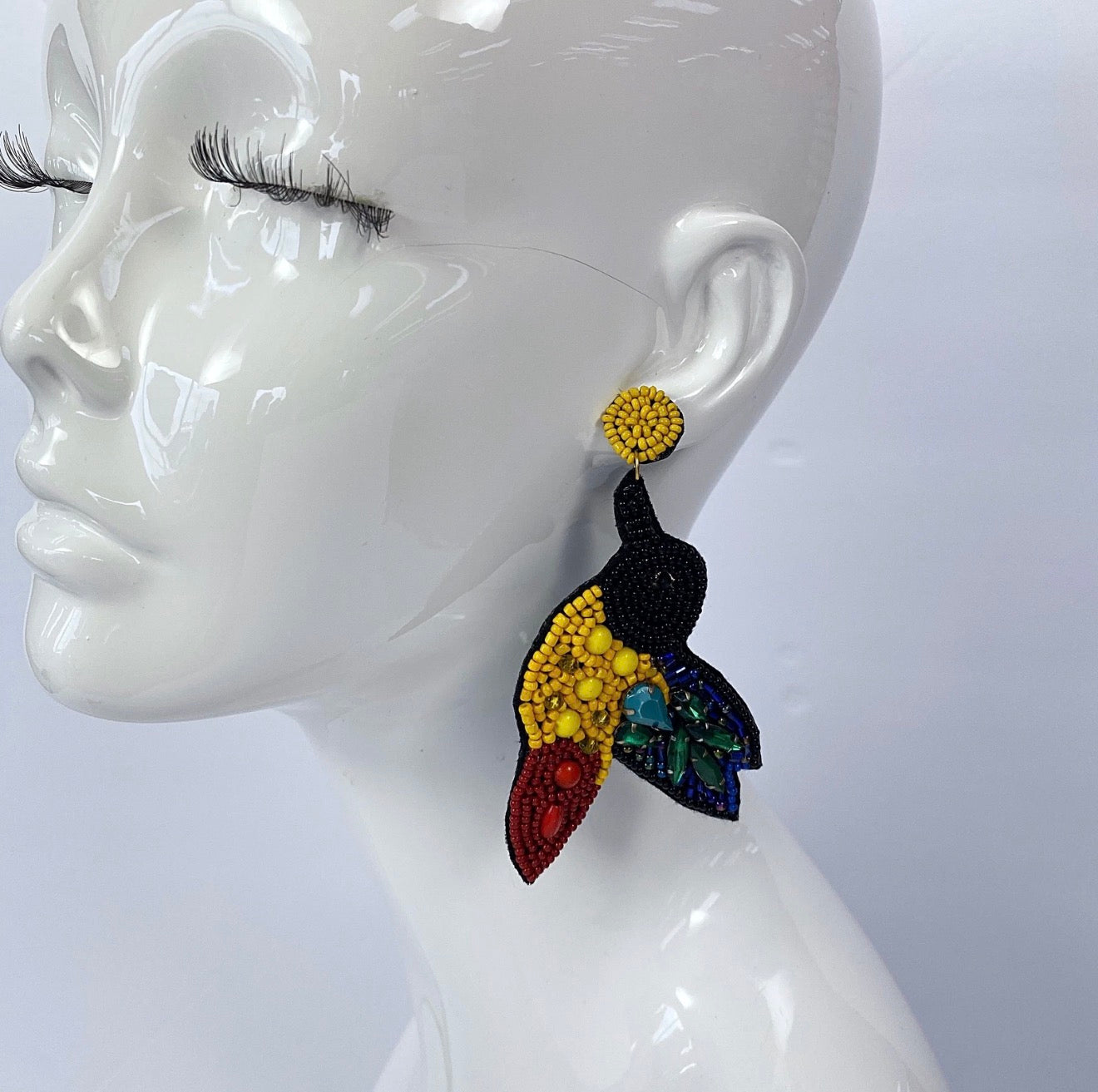 Beaded Hummingbird Colibri Multicolor Back Velvet Earrings