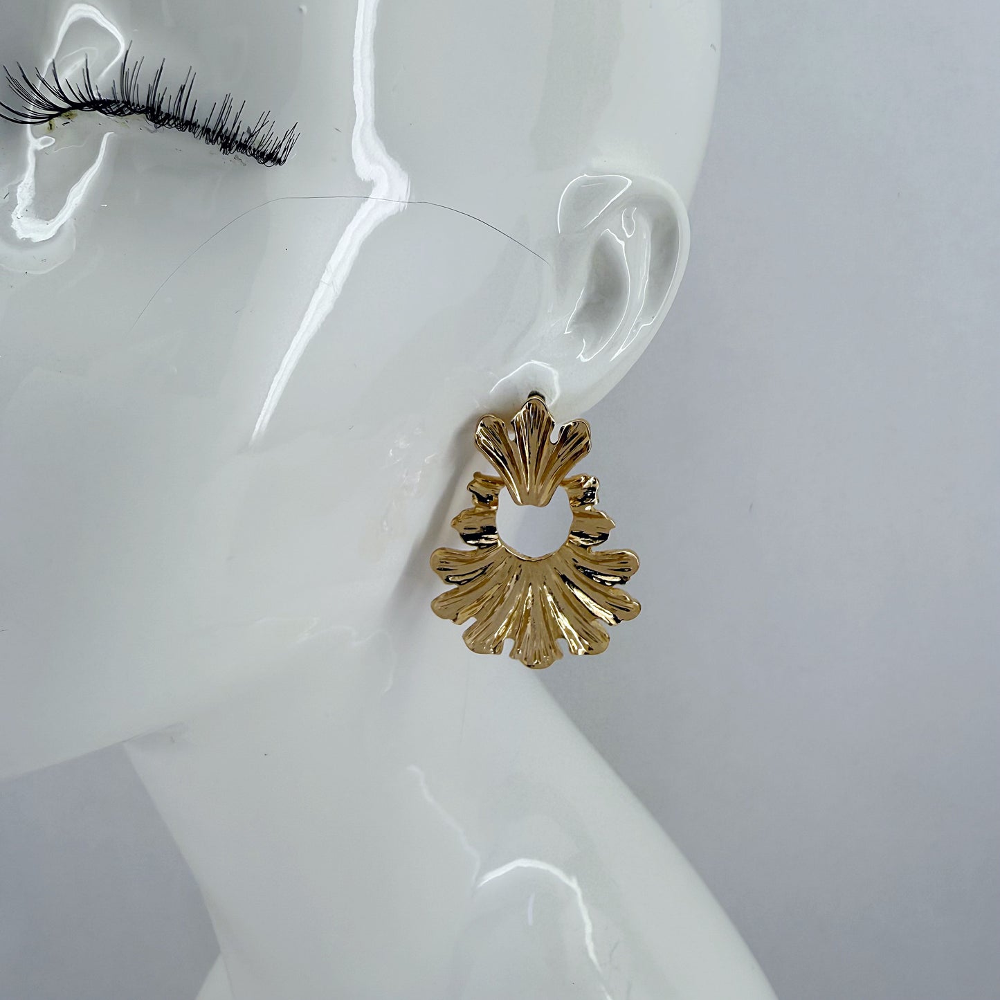 Metal Leaf Design Post Back Earring With A Beautiful Leaf Dangle