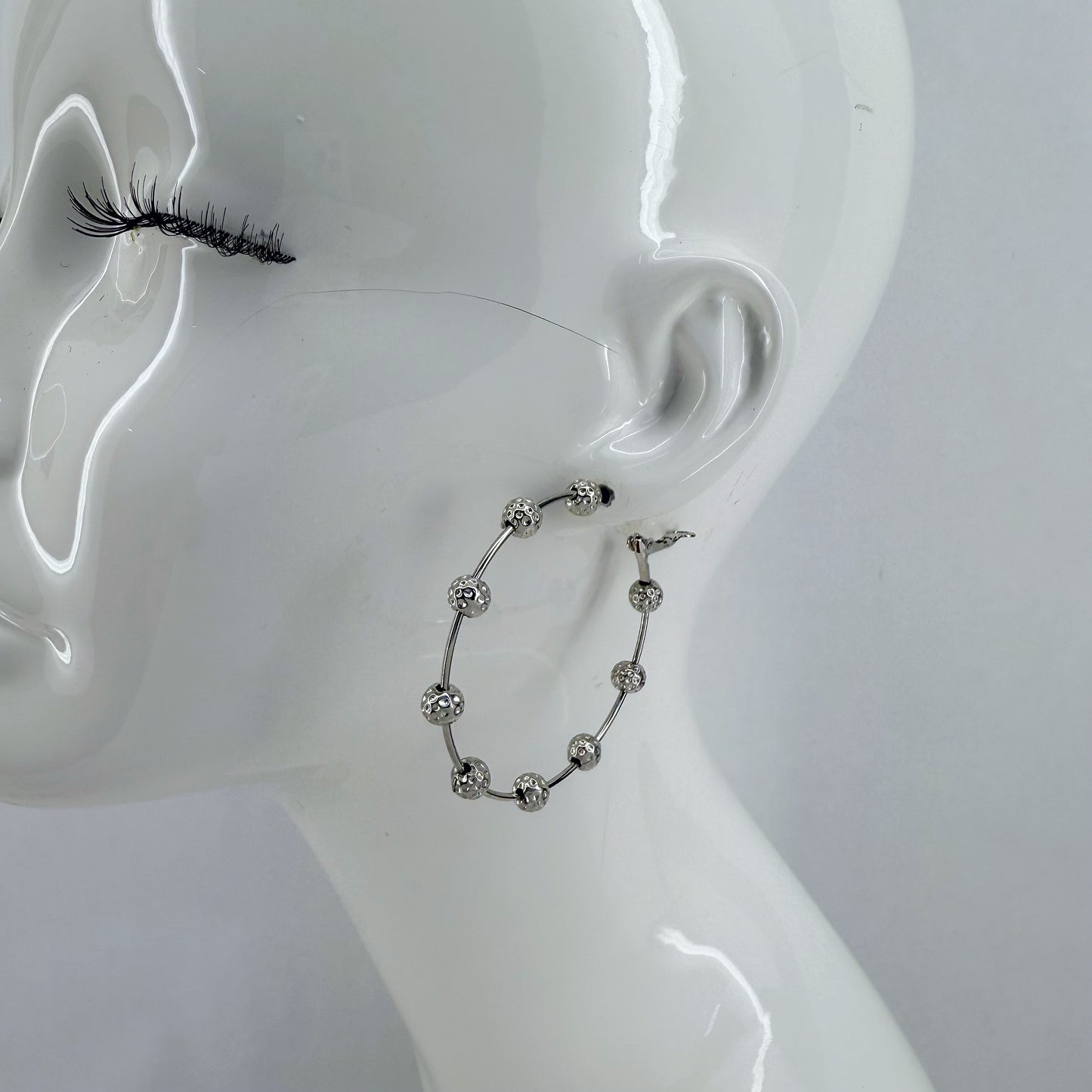 Hoop Earrings With Textured Hammered Beads