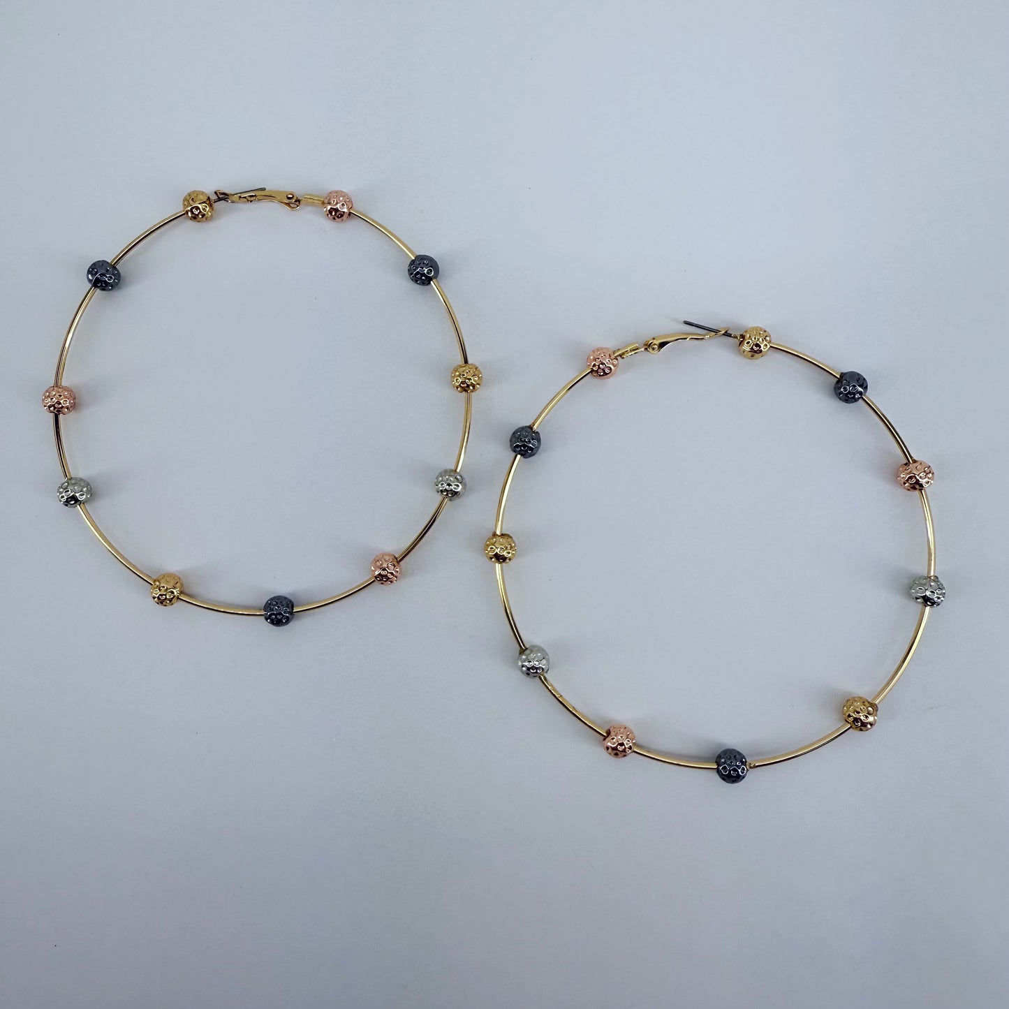 Bi Hoop Earrings With Hammered Beads