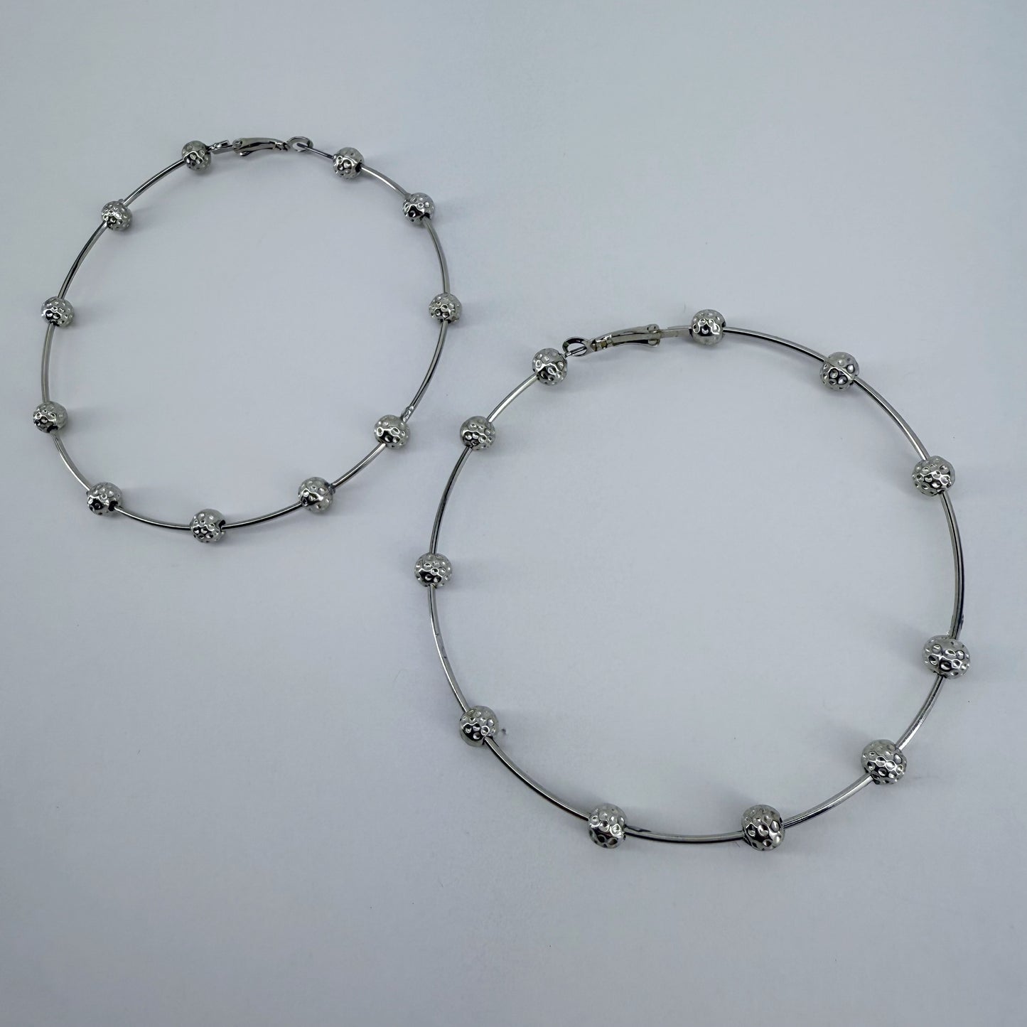 Bi Hoop Earrings With Hammered Beads