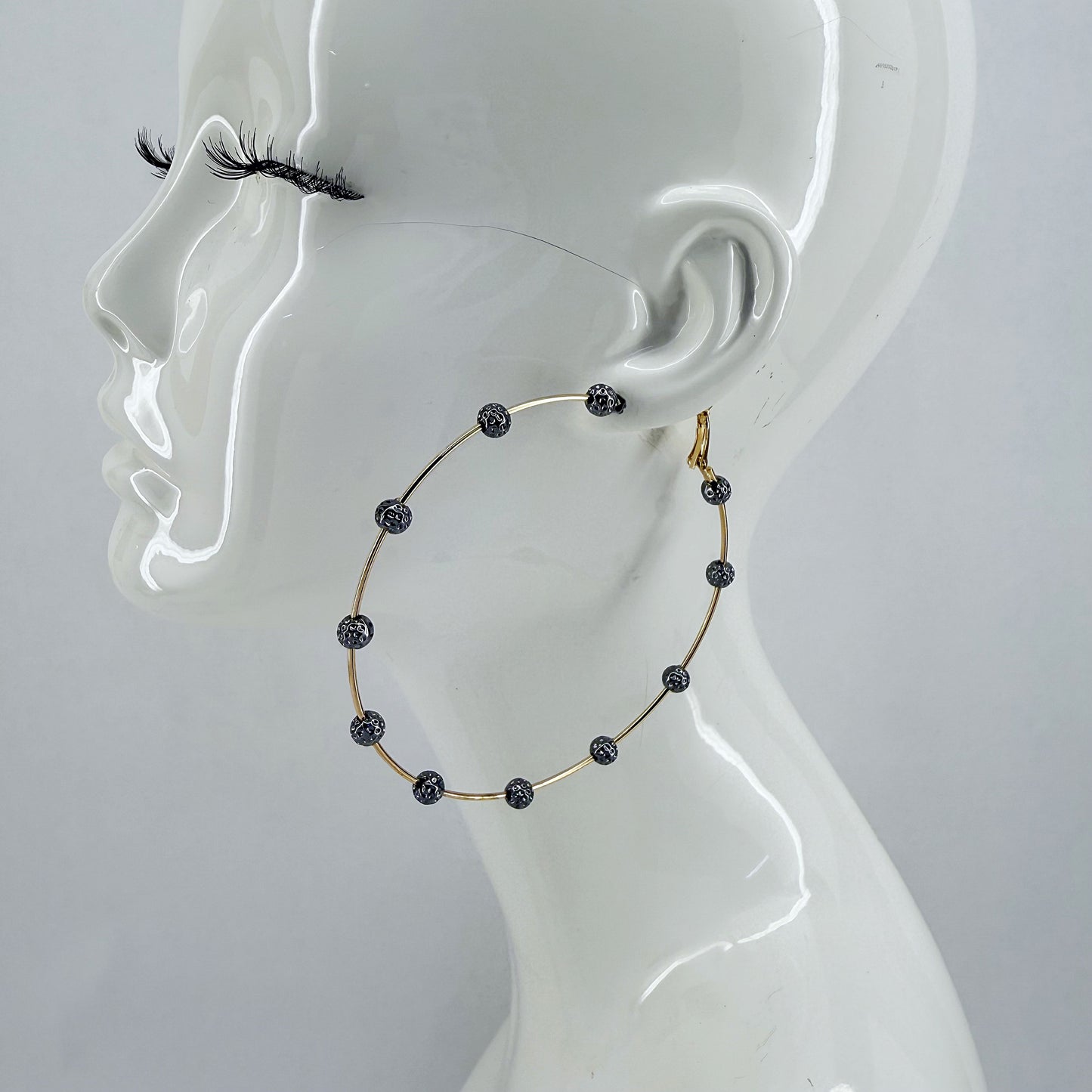 Bi Hoop Earrings With Hammered Beads