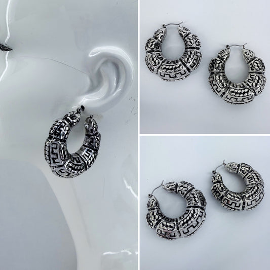 Silver Finish Tailored Hoop Earrings With Classic Western Pattern Design