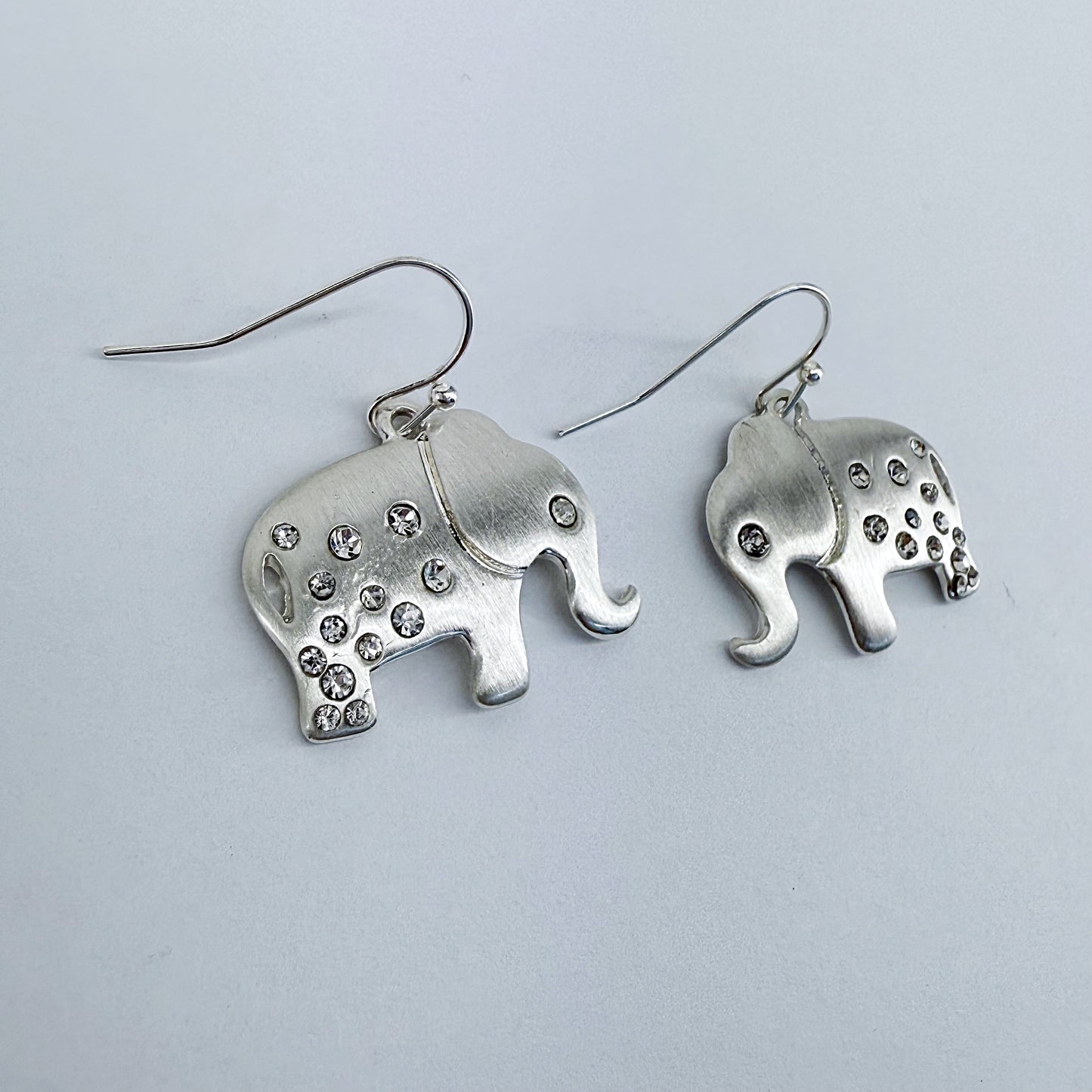 Fish Hook Metal Elephant And Rhinestone Design Dangle