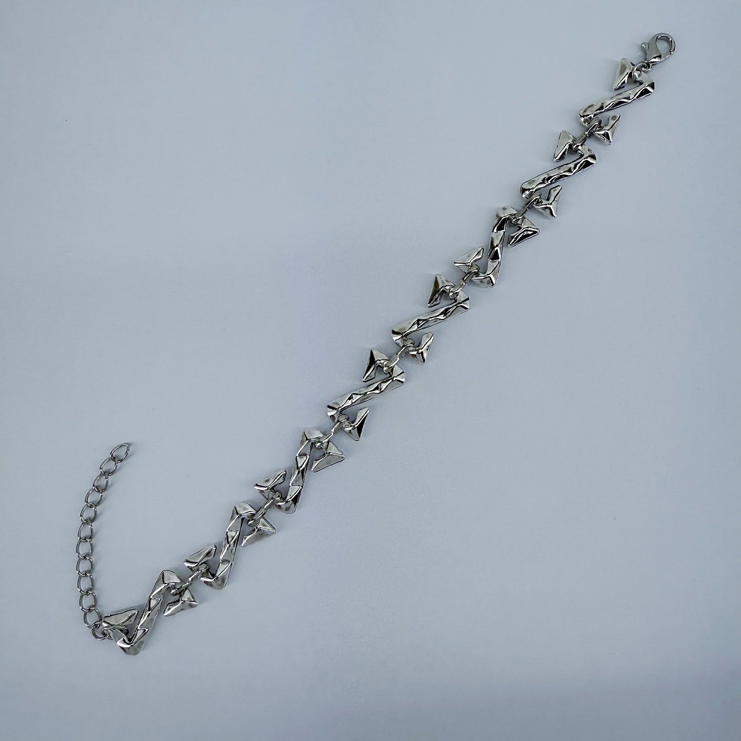 Silver Finish Z-shaped Design Link Chain Bracelet