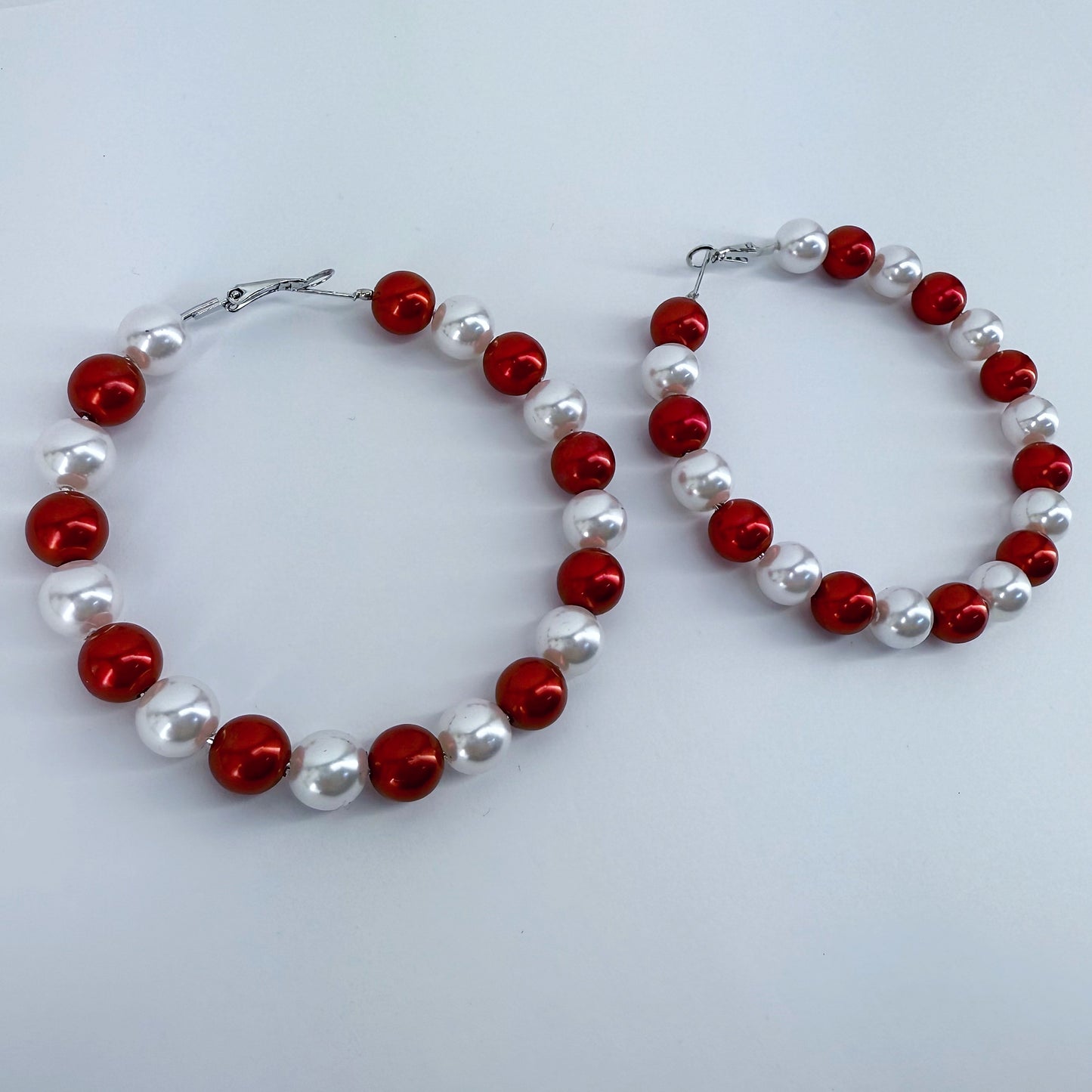 Colorful Pearls Hoop In Gold Or Silver Finish