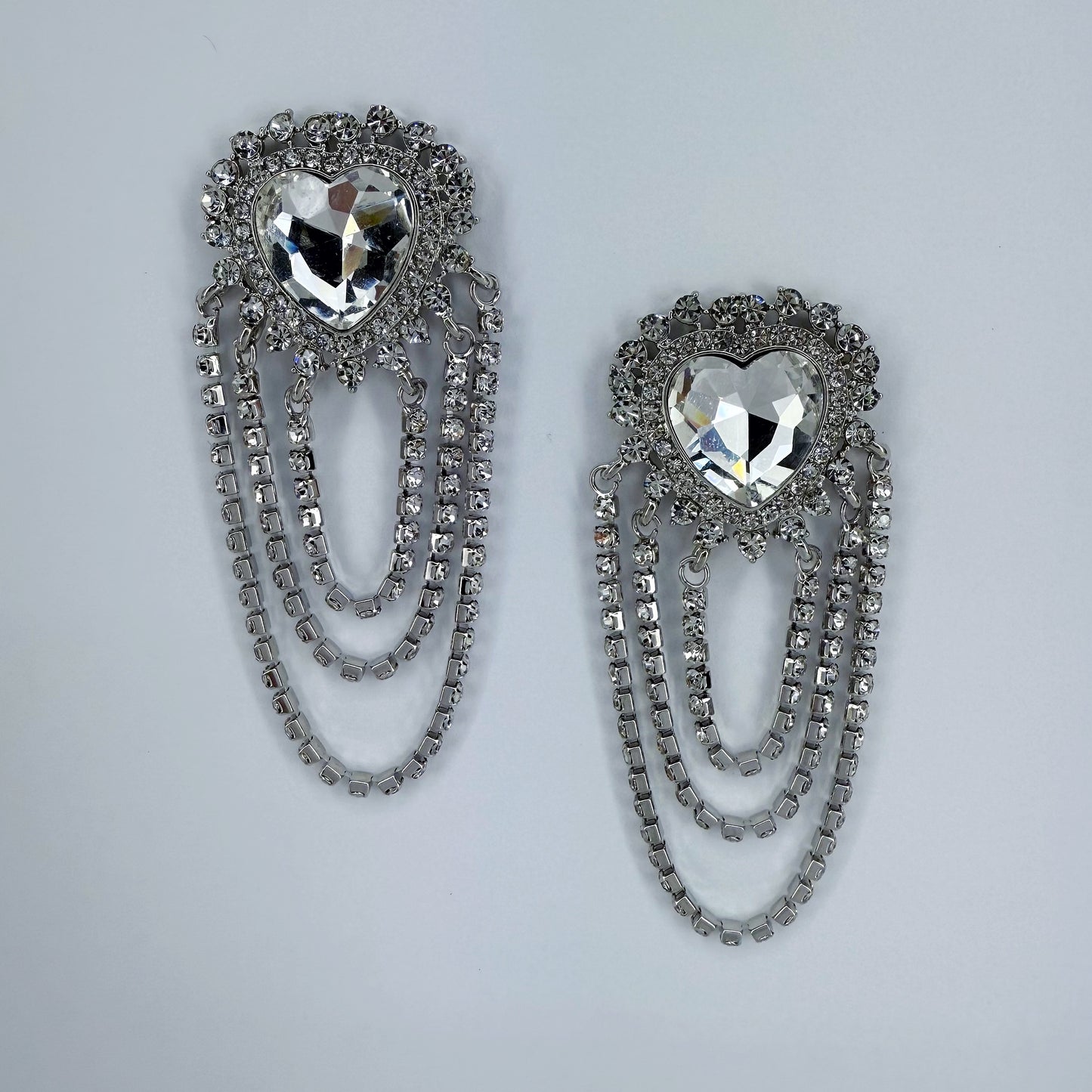Post Back Heart Design Earrings With Rhinestone Tassels