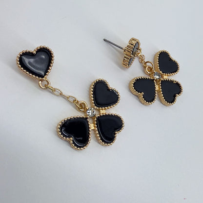 Post Back Gold Finish Heart Design With Clover Dangle