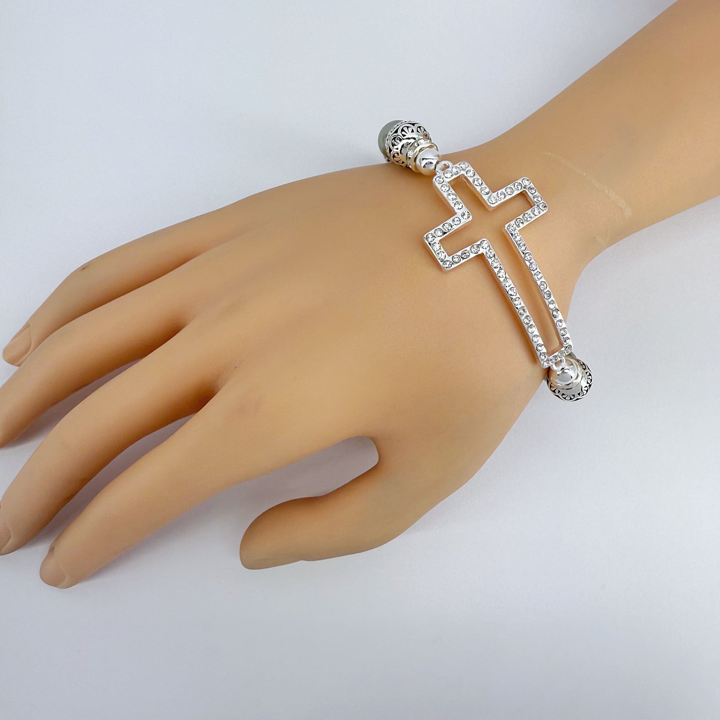 Stretchable Bracelet with Pearls and Beads Cross with Clear Rhinestones