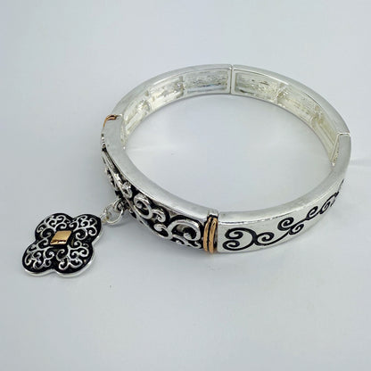 Stretchable Filigree Design Vintage Bracelet With Two Tone Clover Charm
