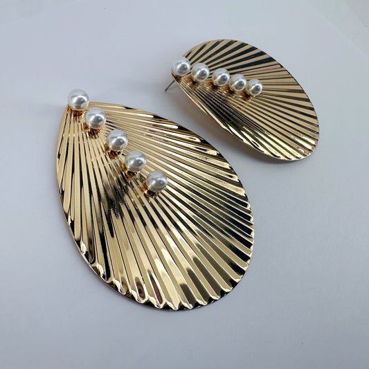 Gold Finish Post Back Earrings With Shell Design And Pearls