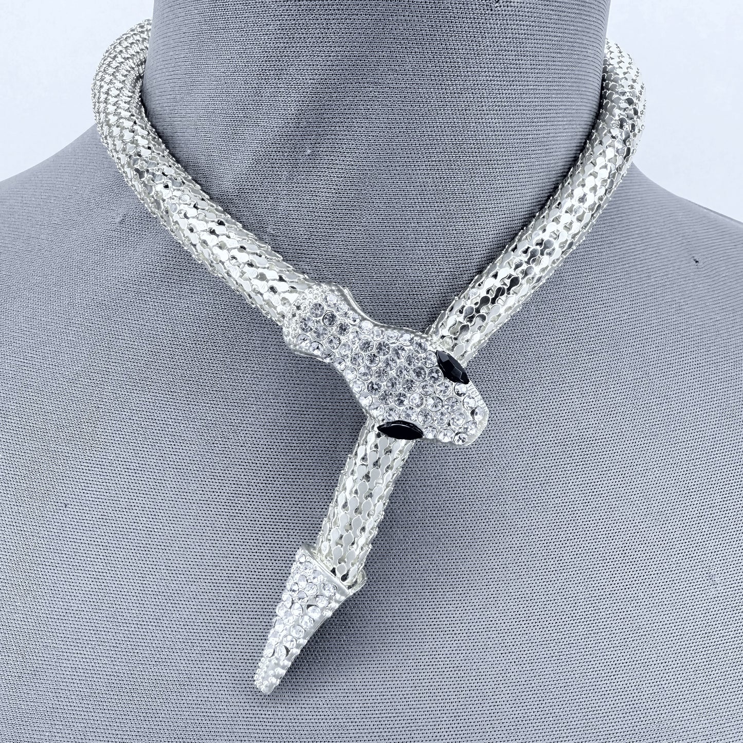 Gold Or Silver Finish Snake Design Magnetic Closure Necklace With Rhinestone