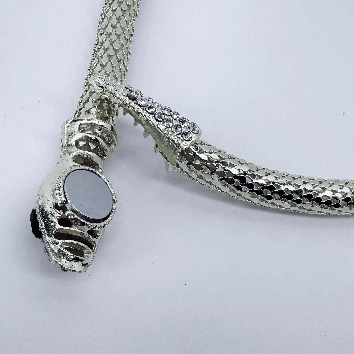 Gold Or Silver Finish Snake Design Magnetic Closure Necklace With Rhinestone