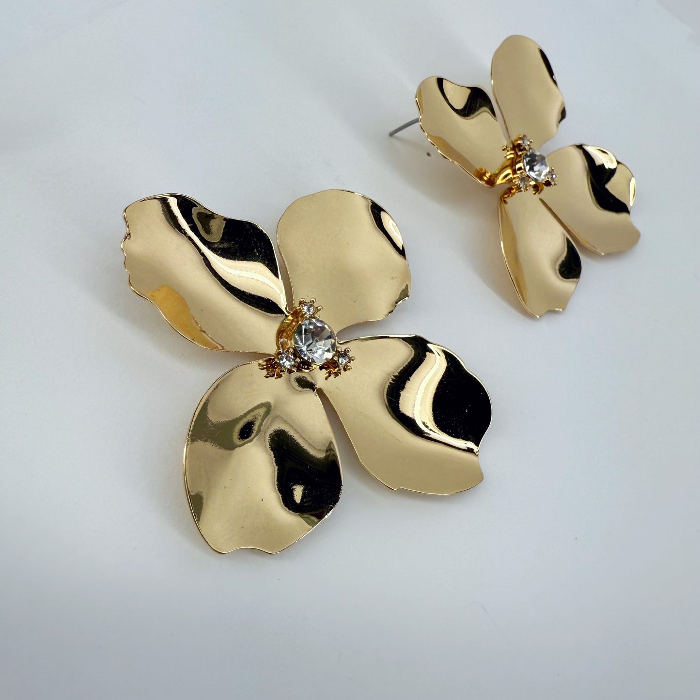 Metal Petals Flower with Rhinestone Post Back Earrings