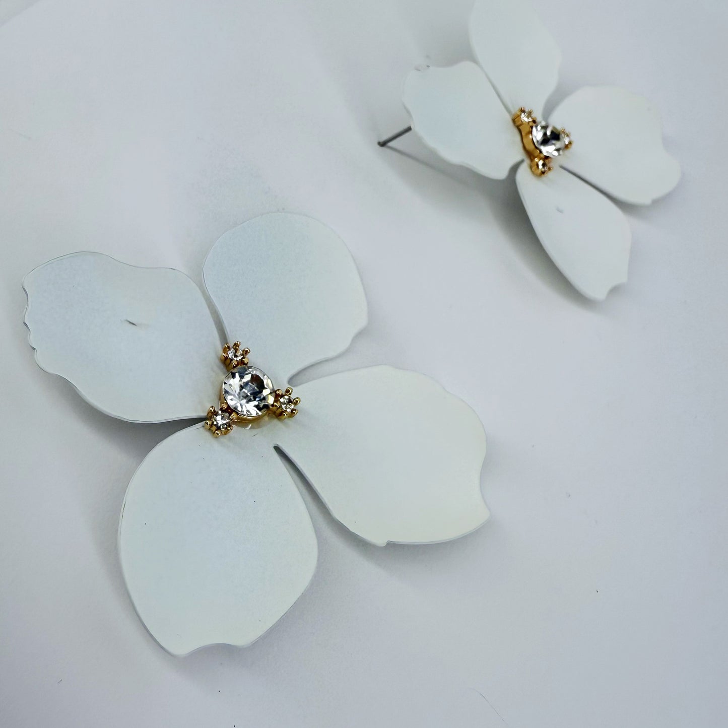 Metal Petals Flower with Rhinestone Post Back Earrings