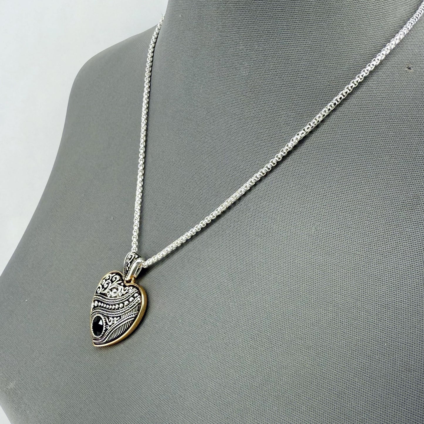 Silver Finish Chain with Two Tone Heart Shape Glass Stone Filigree Pendant