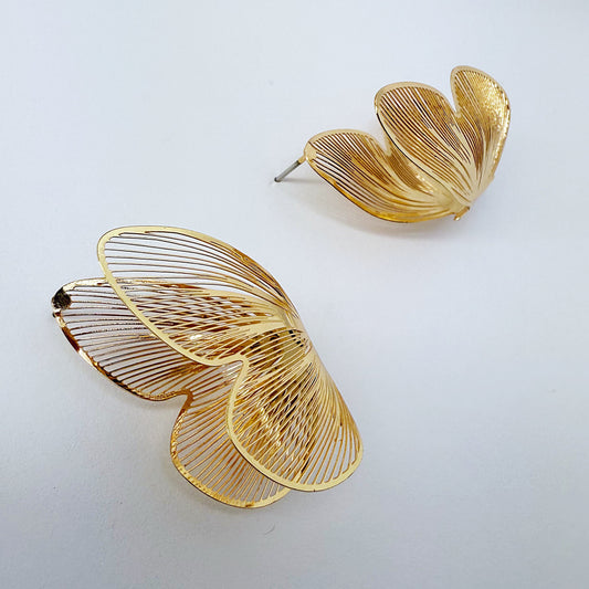 Gold or Silver Finish 3D Butterfly Post Back Earrings