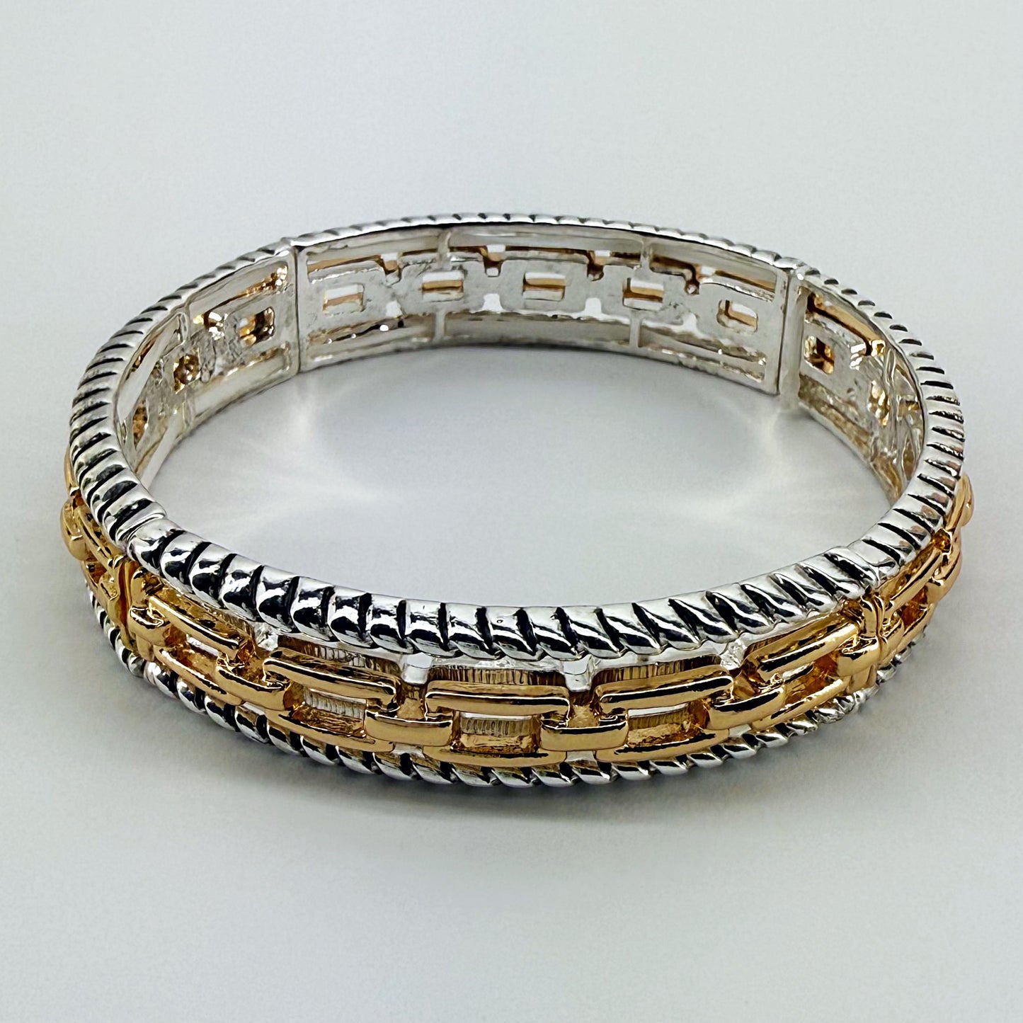 Stretchable Bracelet With Filigree and Cuban Link Gold Or Silver Finish