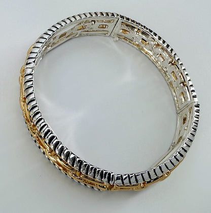 Stretchable Bracelet With Filigree and Cuban Link Gold Or Silver Finish