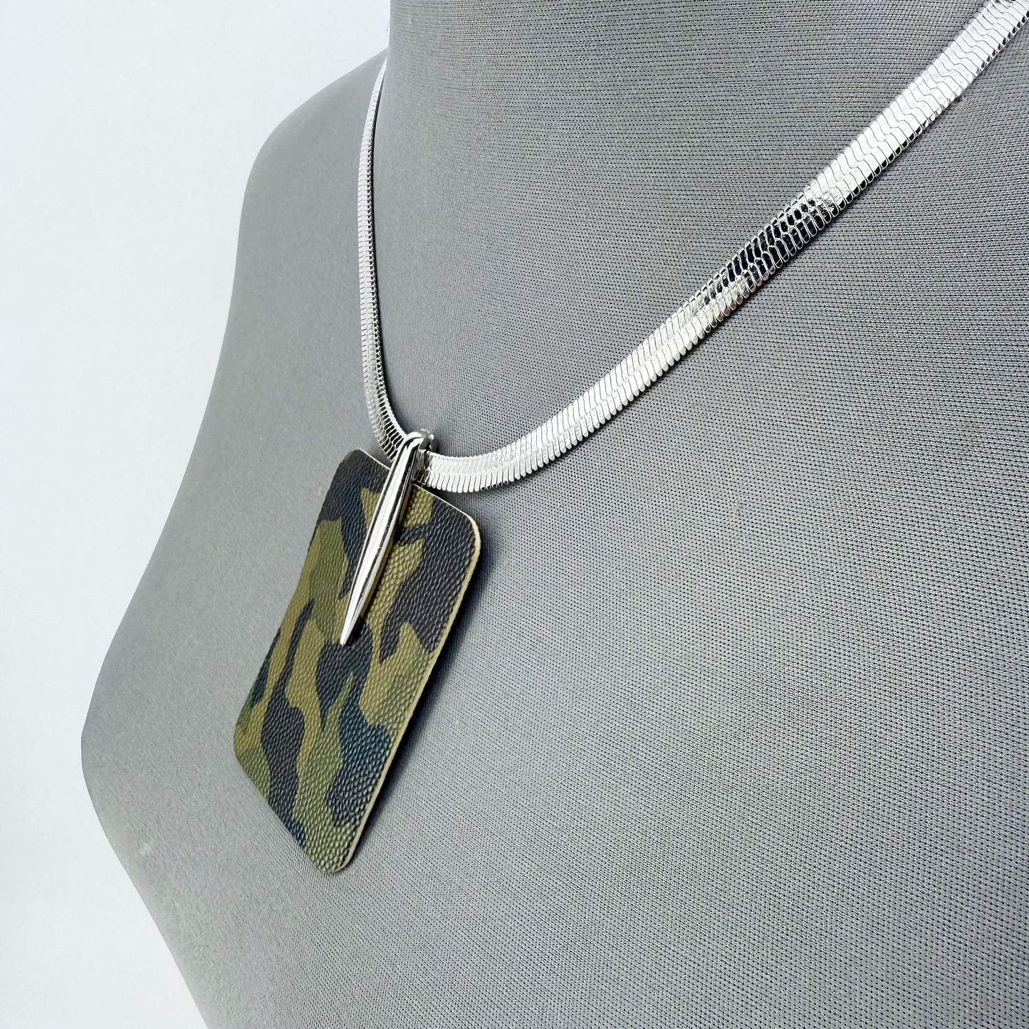 Silver Finish Snake Chain Necklace With Square Camouflage Pendant