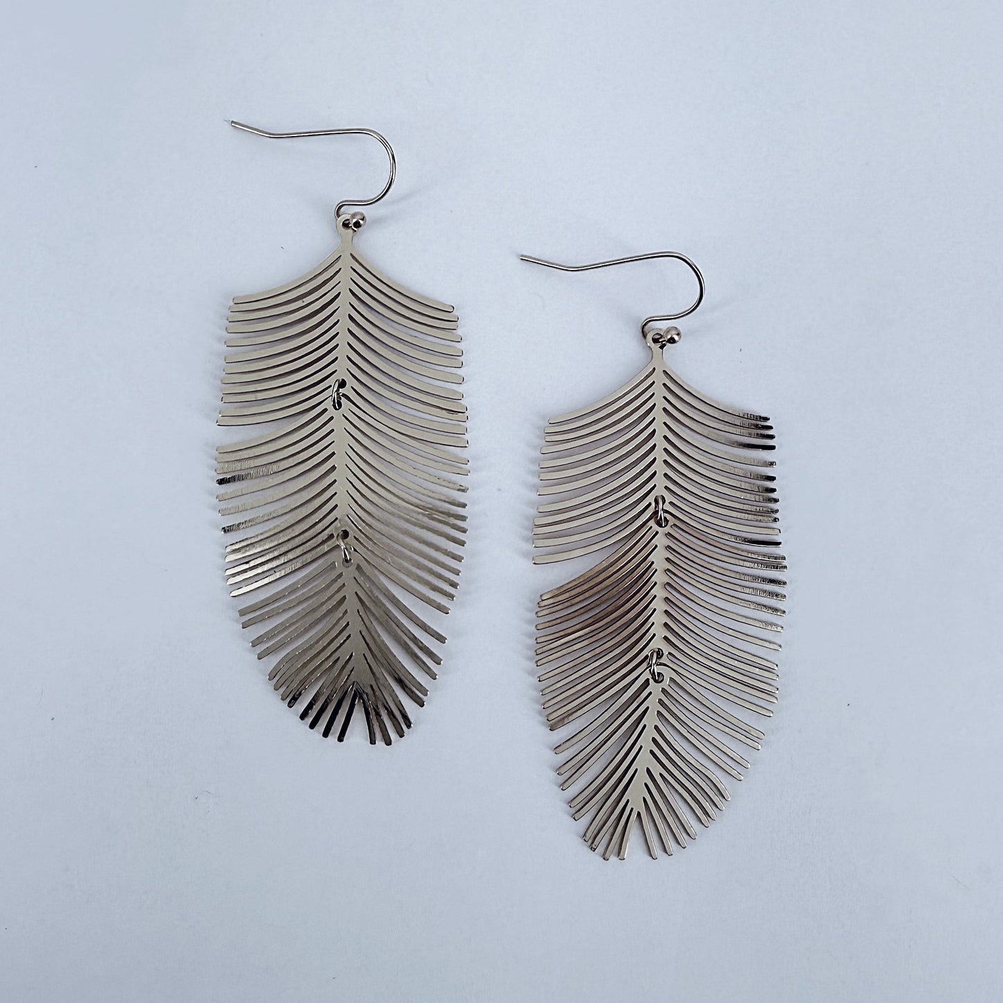 Gold or Silver Finish Leaf Design drop dangle Earrings