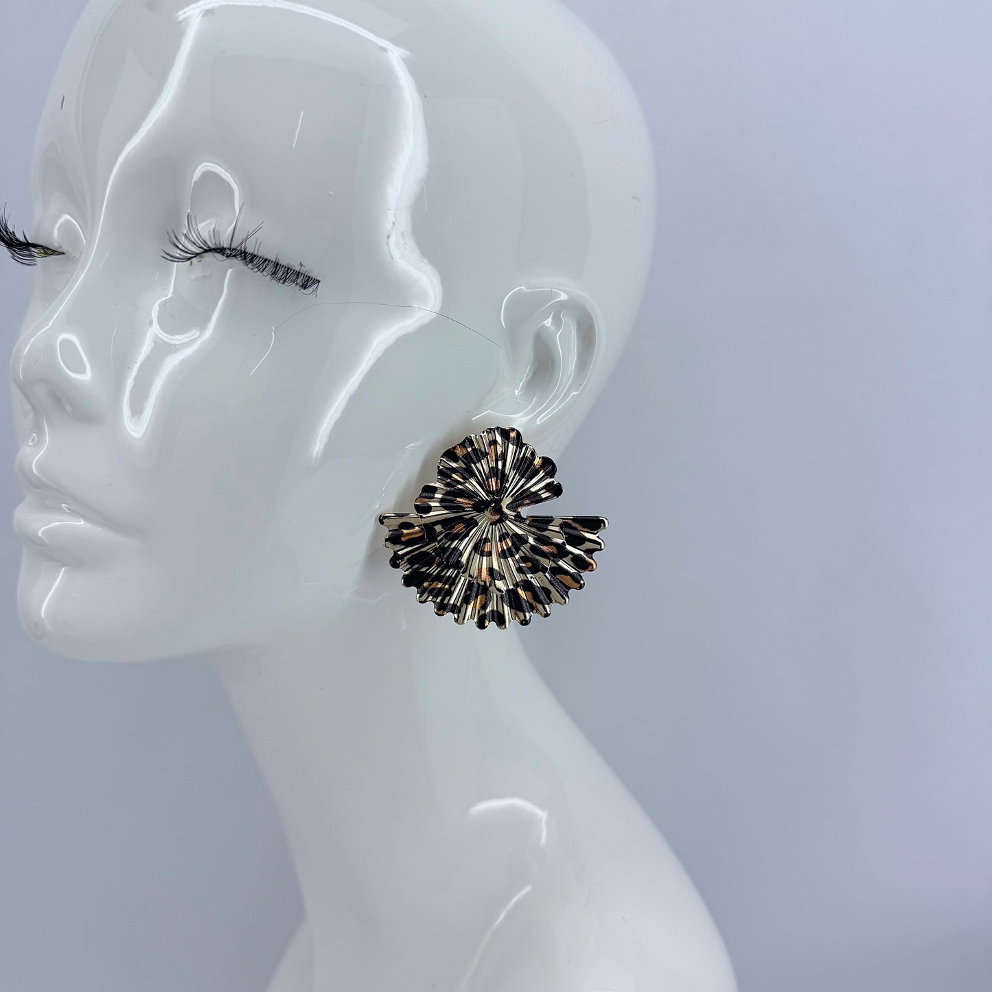 Metal Leopard Print Fan design Post Back Earrings