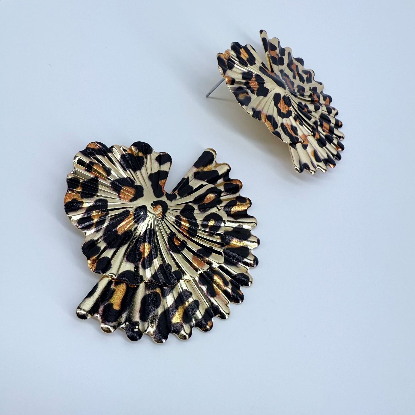 Metal Leopard Print Fan design Post Back Earrings