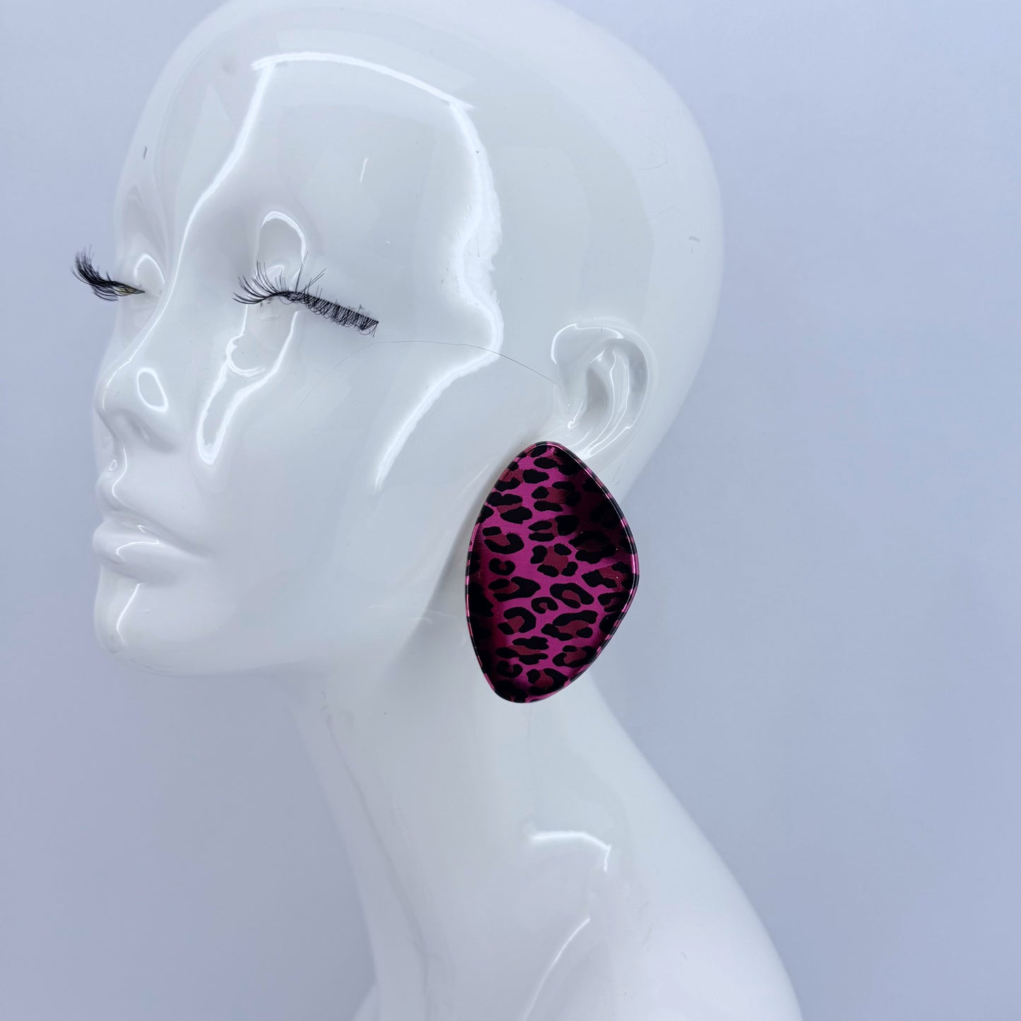 Oval Gold finish Metal with Leopard Print in 3 different option colors