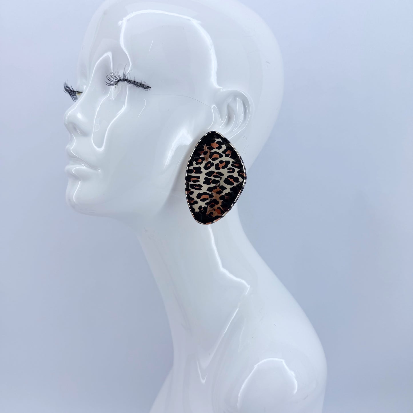 Oval Gold finish Metal with Leopard Print in 3 different option colors