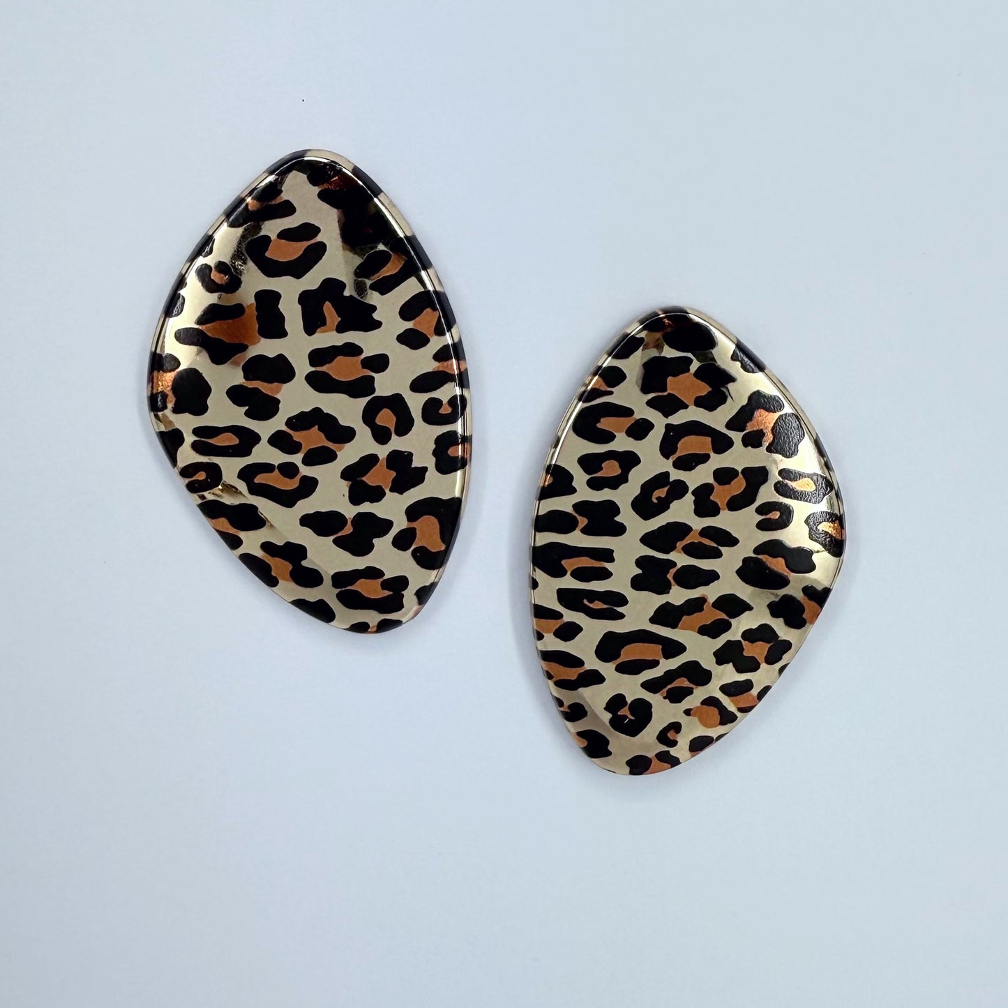 Oval Gold finish Metal with Leopard Print in 3 different option colors