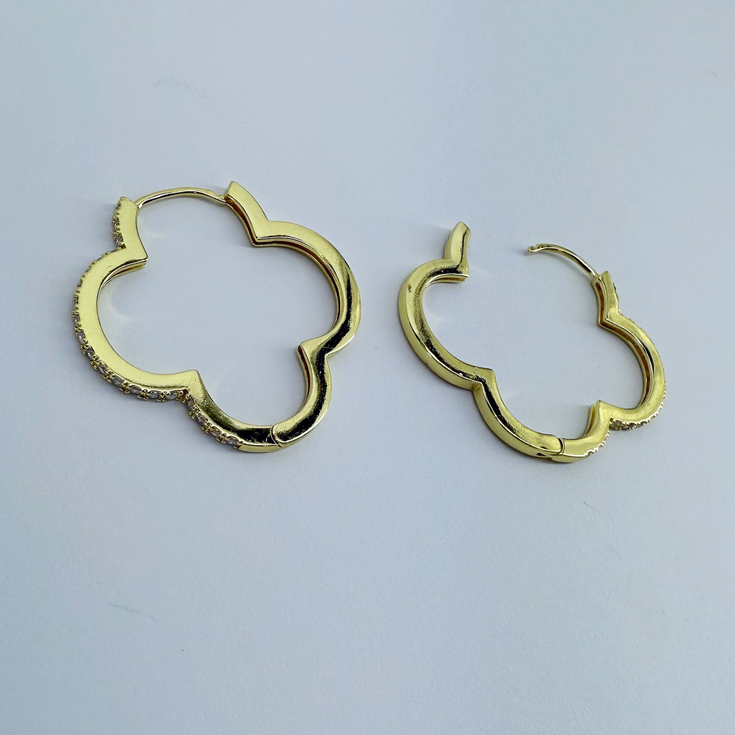 Clover Shape with Clear Rhinestones Hoop Earrings