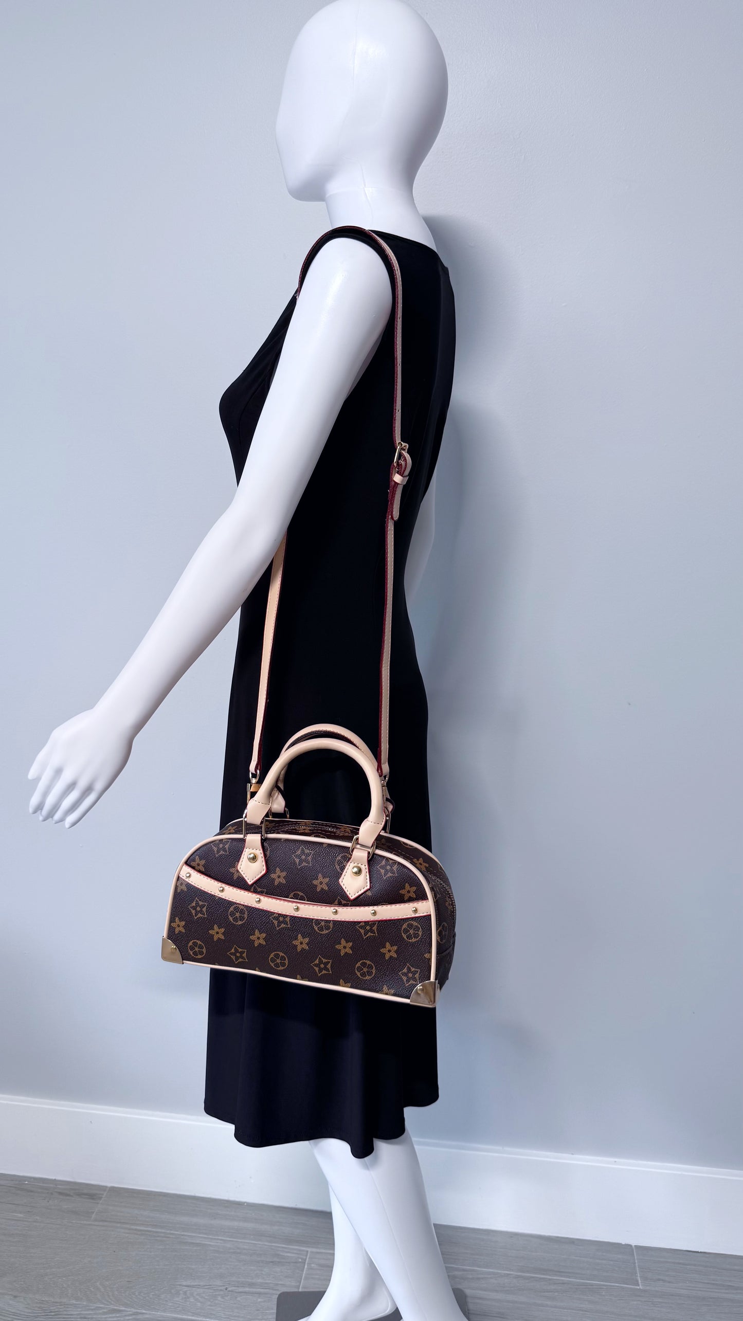 HandBag Brown with Flowers Design