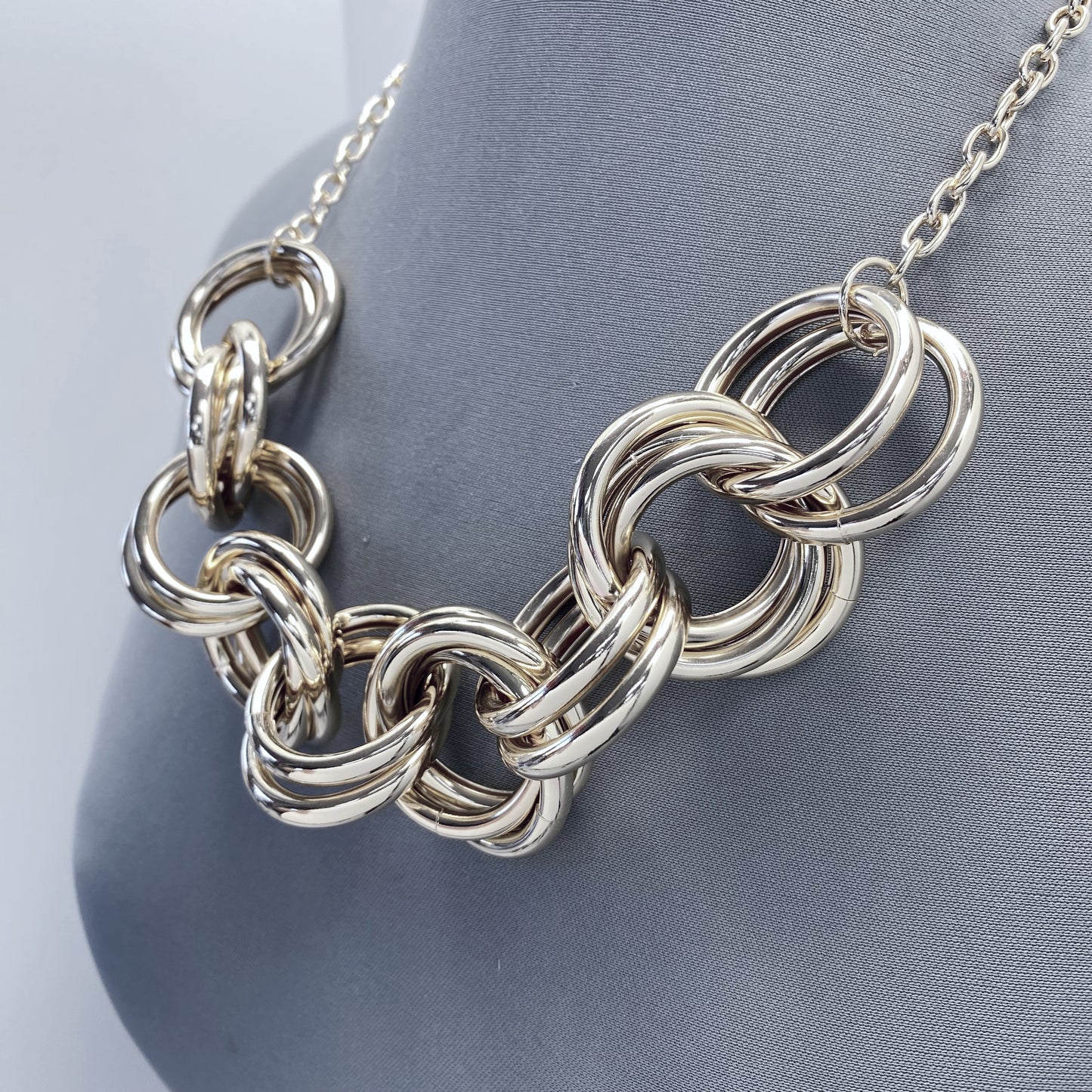 Multiple Rings Statement Necklace Set