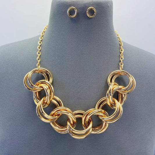 Multiple Rings Statement Necklace Set